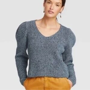Universal Thread Women's V-Neck Sweater in Blue size M